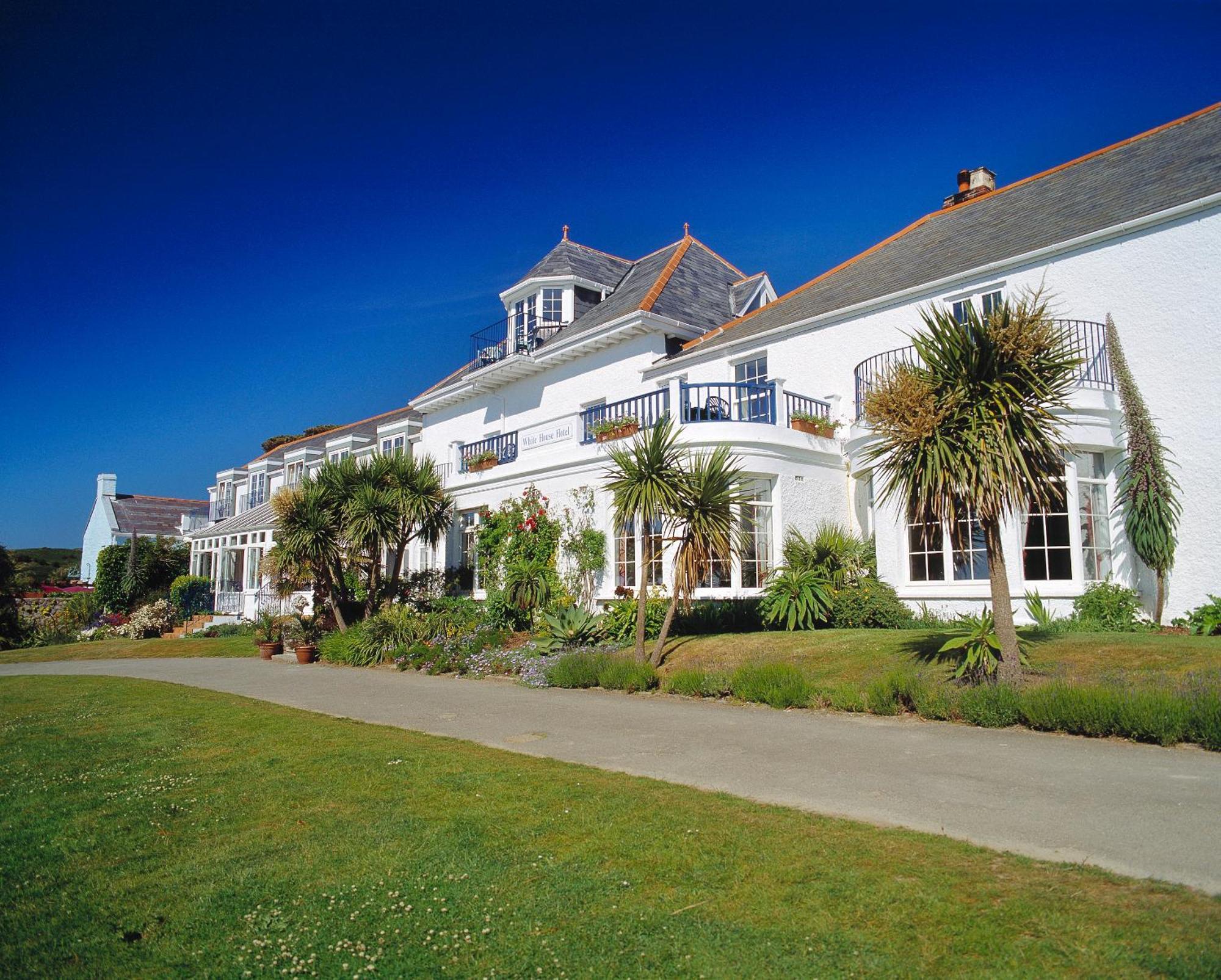 The White House Hotel Herm Exterior photo